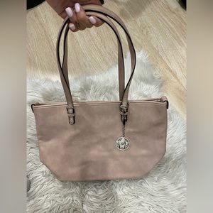 NEVER USED SHOULDER BAG